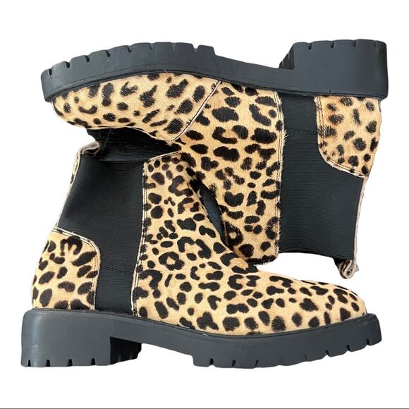 Steve Madden Gliding Leopard Calf Hair Chelsea Boot Size 7 - Picture 3 of 8
